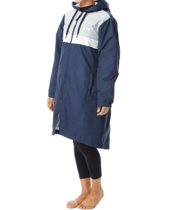 TYR Women's Alliance Podium Parka 10 TYR Women's Alliance Podium Parka -TYR Shop watpf2a2 401 alt05b